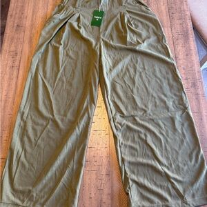 HALARA Sage Green wide leg Pants